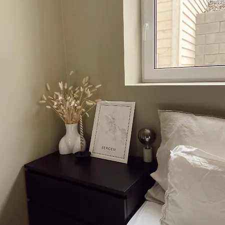 With Two Bedrooms At Kronstad, Apartment Bergen